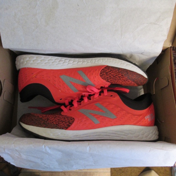 New Balance Fresh Foam Zante V3 Ninja Warrior Shoes NEW IN BOX S… - Picture 3 of 11
